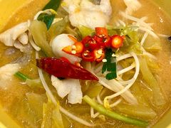 -谭仔米线(皇庭广场店)