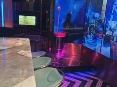 -温莎KTV(珠江路店)