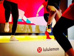 -lululemon(万象城店)