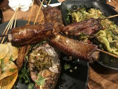 烟薰大排-陈员外正宗夹江烧烤(广福路店)