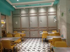 -姚姚酸菜鱼·金戈戈香港豉油鸡(喜荟城联名店)