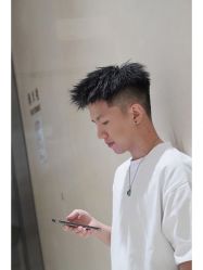 -贝勒爷专业男发