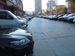 -百联中环购物广场-停车场