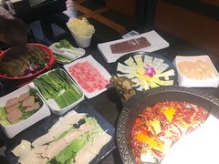 -锅说大脸毛肚重庆老火锅(佐阾店)