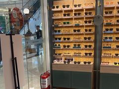 -MUJOSH木九十眼镜(月星环球港B1店)
