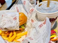 -The Habit Burger Grill 哈比特汉堡(复兴soho店)