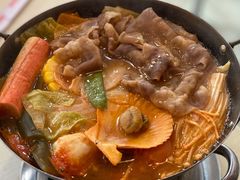 泡菜肥牛锅-张妈台式锅烧(深大店)