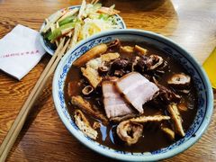 精品肠头菜底-门框胡同百年卤煮(新街口店)