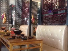 卡座-名羊天下陕北横山铁锅炖羊肉(博文路店)