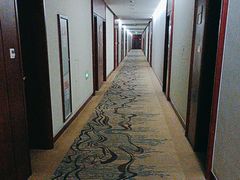 -南郊宾馆·风味自助餐厅·山东十六地市特色菜