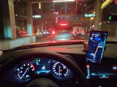 -兴业太古汇·停车场