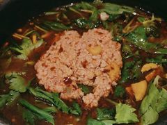 -包整·丝娃娃(一览甲秀楼风景店)