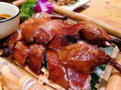 -老滇山寨•云南特色菜•地方菜•民族风情歌舞表演(金碧店)