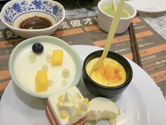-金马门国际美食百汇(珞喻路店)