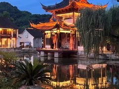 -鲁镇