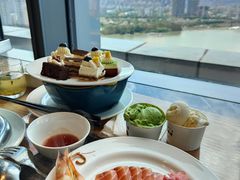 -三迪希尔顿酒店欢厨自助餐厅·高空闽江全景