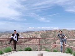 -冰沟丹霞旅游景区
