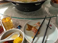 -江城小馆陕南妈妈菜·全球旅行餐厅(钟楼店)