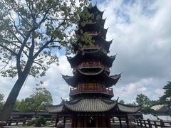 -龙华寺