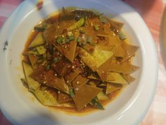 -阆辣荟餐饮(老味道8年·古城店)