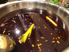 -肖肖酸萝卜鱼火锅(总店)