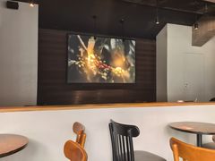 -星巴克(西藏路店)