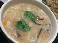 -老头儿油爆虾·知味杭州(爱琴海购物中心)