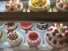 -花花卷卷·鲜食蛋糕(静安久光百货店)