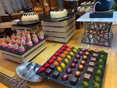 -松山湖凯悦酒店·Café自助餐厅·周末火舞秀表演