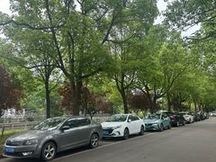 -上海第二工业大学(金海路校区)