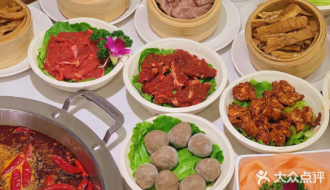 南湖菜市场旁新开的卤味火锅