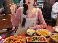 -醉八仙热酒馆(渝中店)