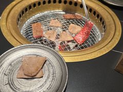 -山川小町·极番烧肉(新地假日广场店)
