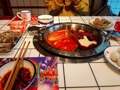 -贤合庄卤味火锅 (颍上店)