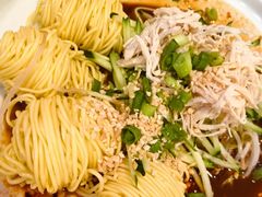 招牌鸡丝凉面-宏状元现熬粥·京味菜(三里河店)