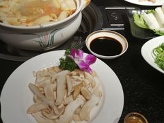 -阿鹏故事野生菌火锅(双廊古镇店)