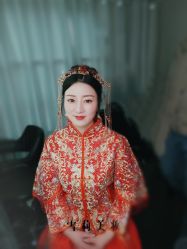 -雪莉美妆婚纱馆