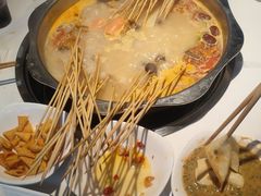-佰人王串串香火锅(洋珠巷店)