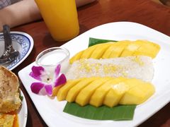 -Dang restaurant (patong phuket)