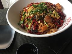 -魔锅坊麻辣香锅(章丘香港街店)