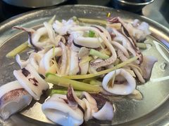 -蚝美人·生蚝海鲜烧烤(茶花园店)