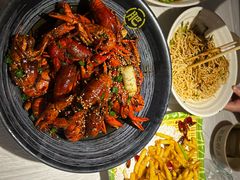 -肥肥虾庄·金牌油焖大虾(沙湖店)