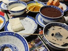 -广信牛奶甜品世家(台东店)