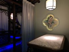 -韵秋荷(宝山龙湖天街店)