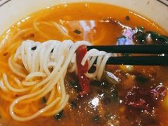 老坛酸菜肉丝米线-乡村基(大渡口区国际广场店)