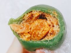 蛋黄肉松青团-许阿姨糕团店(南京总店)