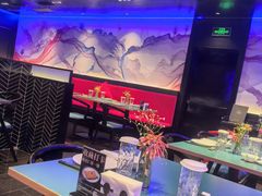 -逸馥荟(人广来福士店)