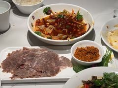 -清真·卡德尔大叔新疆主题餐厅(龙汇路店)