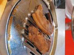 -哈哈碳都·牛肋条无限自助烤肉(台江万达店)