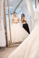 -洋洋婚纱品牌集合店
